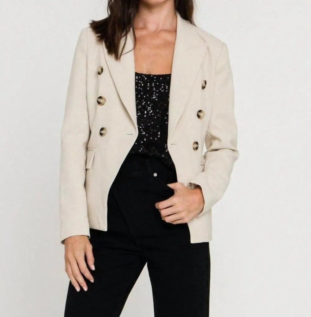 2.7 AUGUST APPAREL - Double Breasted Blazer