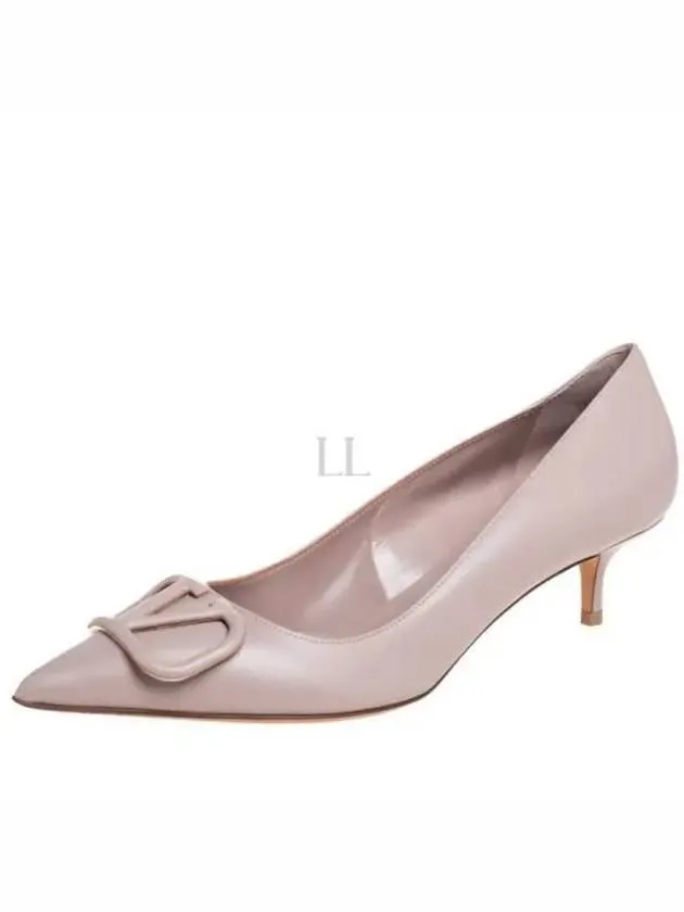 5W0S0EN0 MZF P45 5W2S0EN0 V Logo Pumps Heel