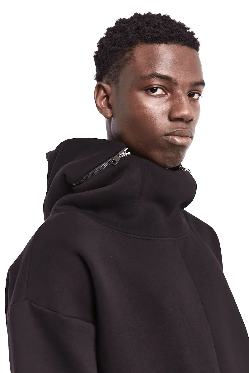 BLACK REMOVABLE HOOD SWEATSHIRT