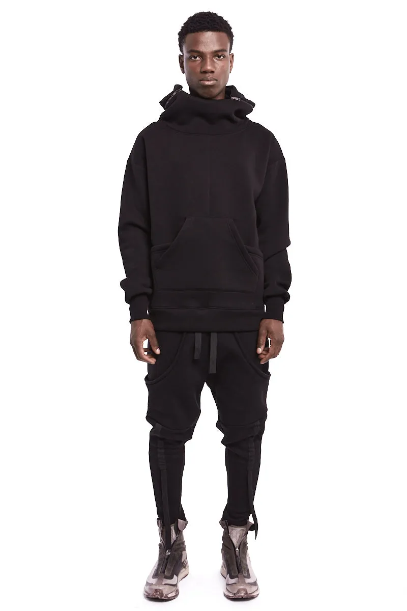 BLACK REMOVABLE HOOD SWEATSHIRT