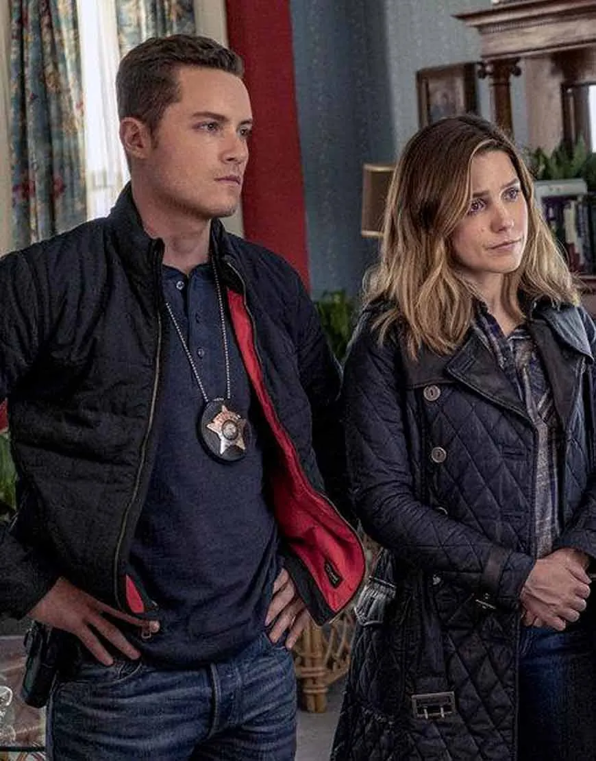 Chicago P.D. S08 Jesse Lee Soffer Jacket | Jay Halstead Quilted Jacket