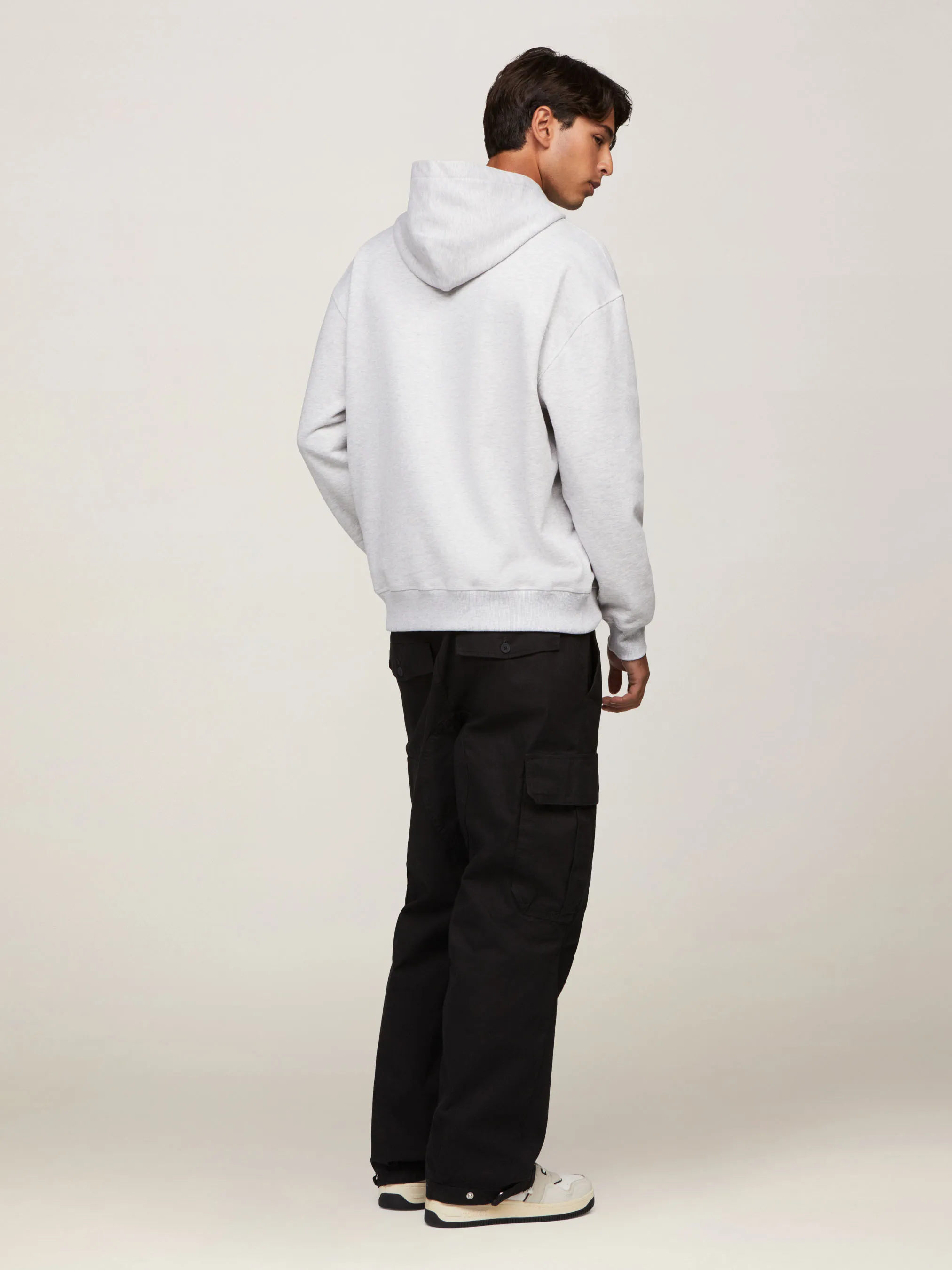 Classics Logo Embroidery Relaxed Fit Hoodie | Sweatshirts & Hoodies | Tommy Jeans