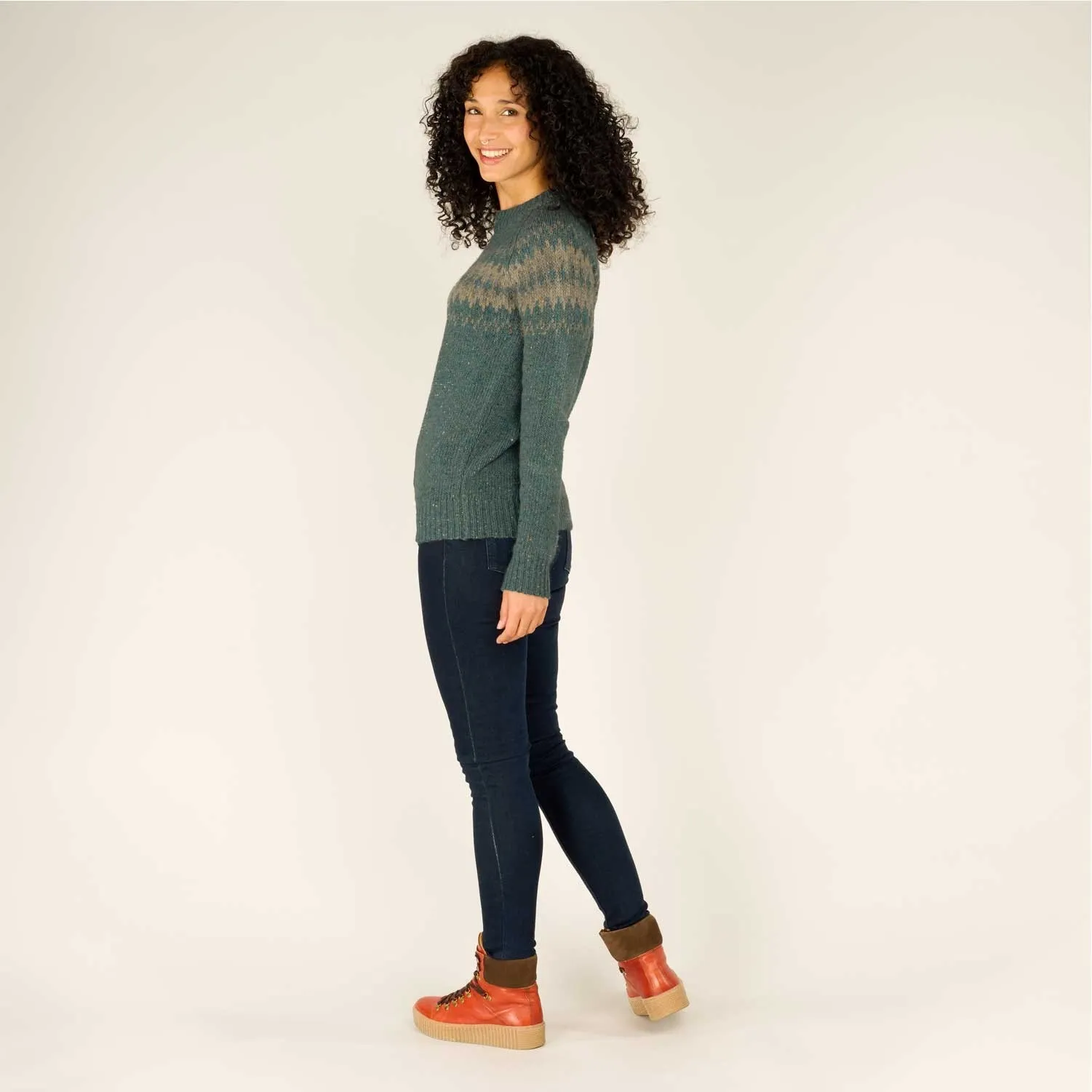 Dumji Crew Sweater - Women's