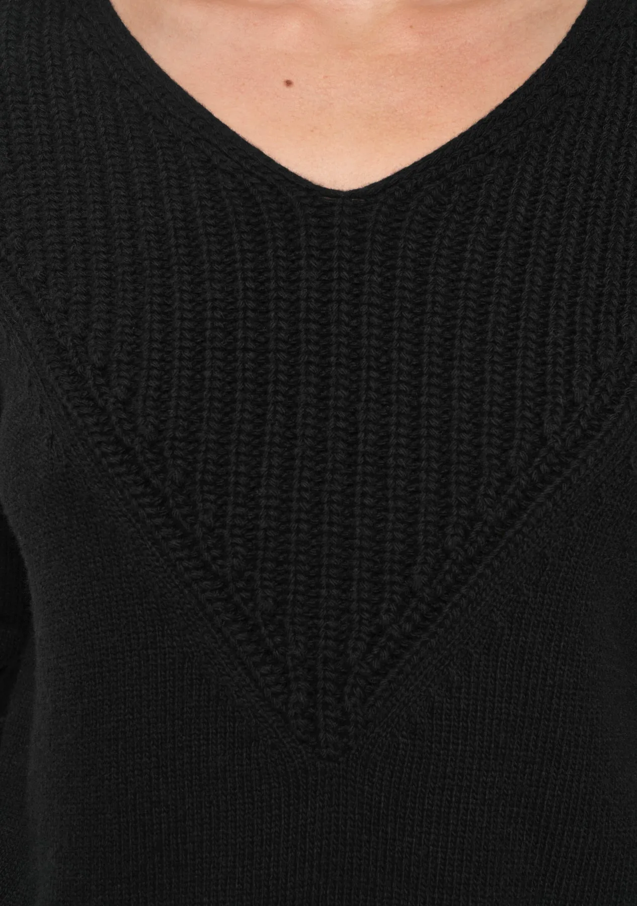 NEROLA Merino Cashmere Sweater black