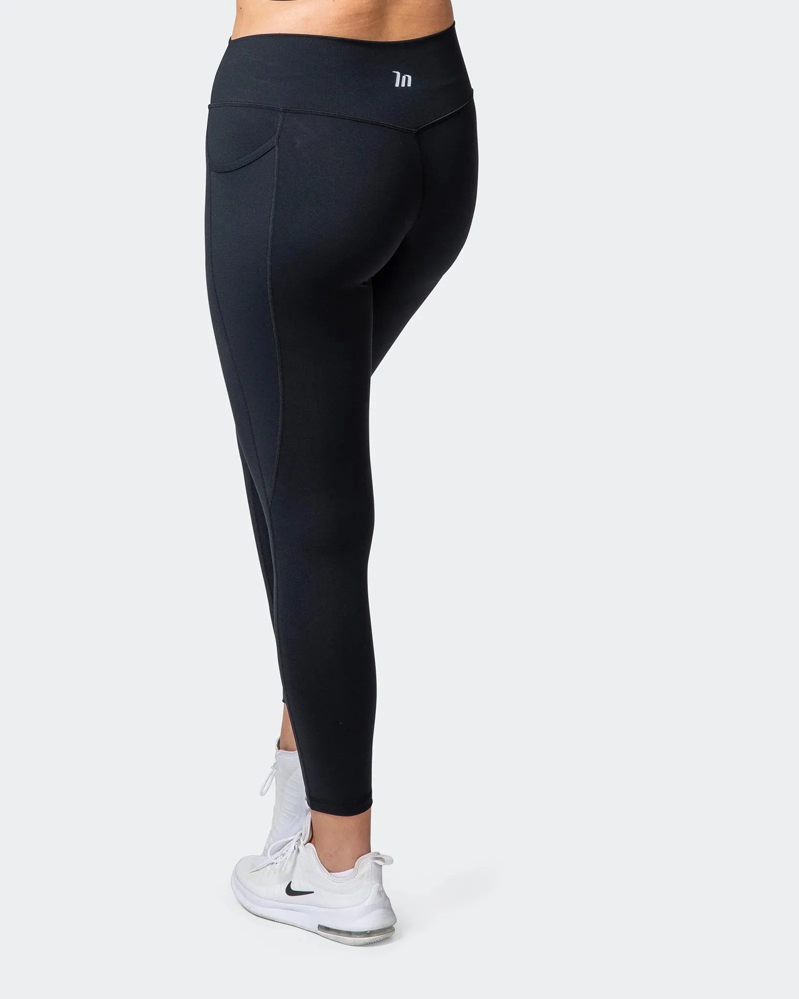 SIGNATURE POCKET ANKLE LENGTH LEGGINGS Black