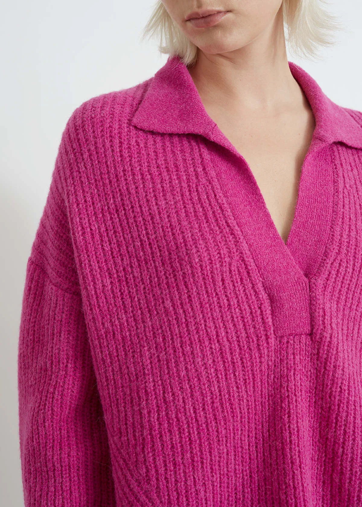 Tatum Sweater - Fuchsia