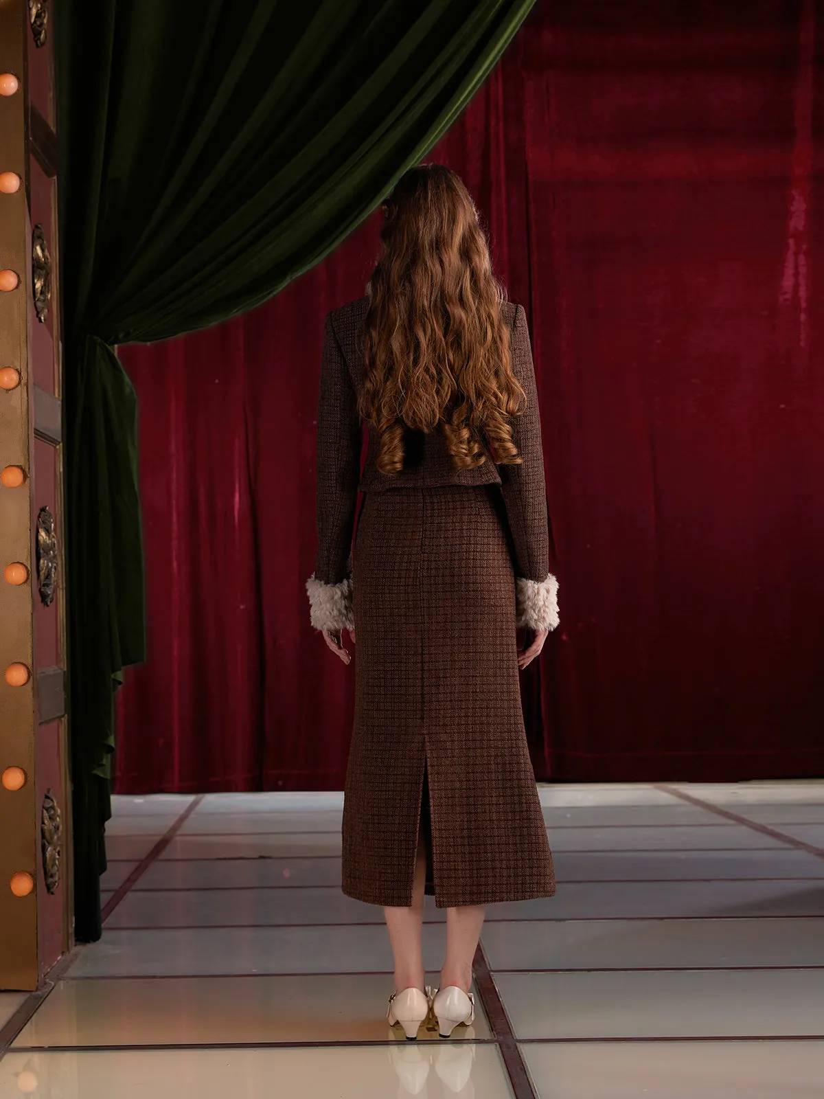 Tweed Style Fur Collar Jacket ＆ Mermaid Skirt