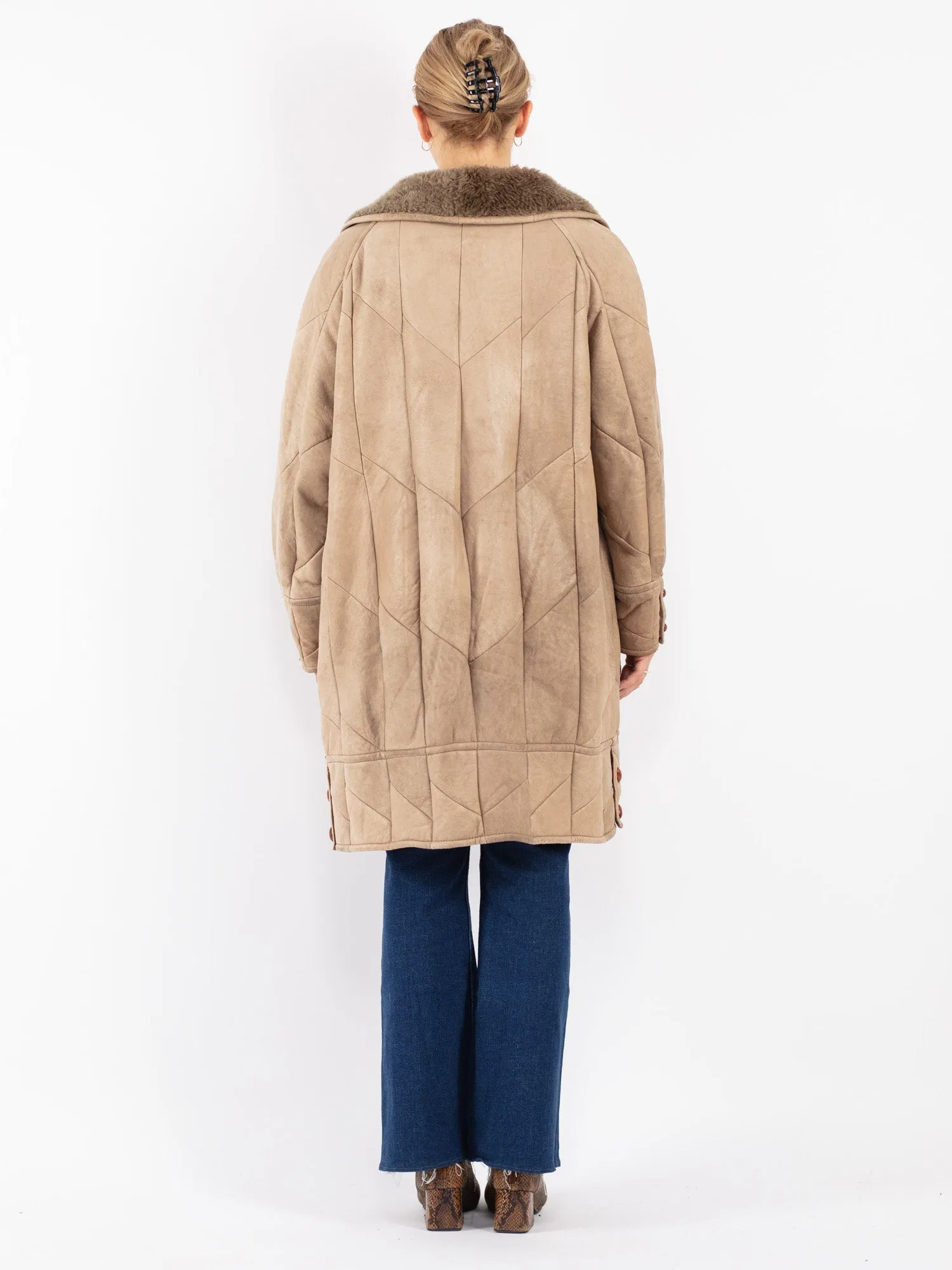 Vintage 80's Women Sheepskin Coat in Beige