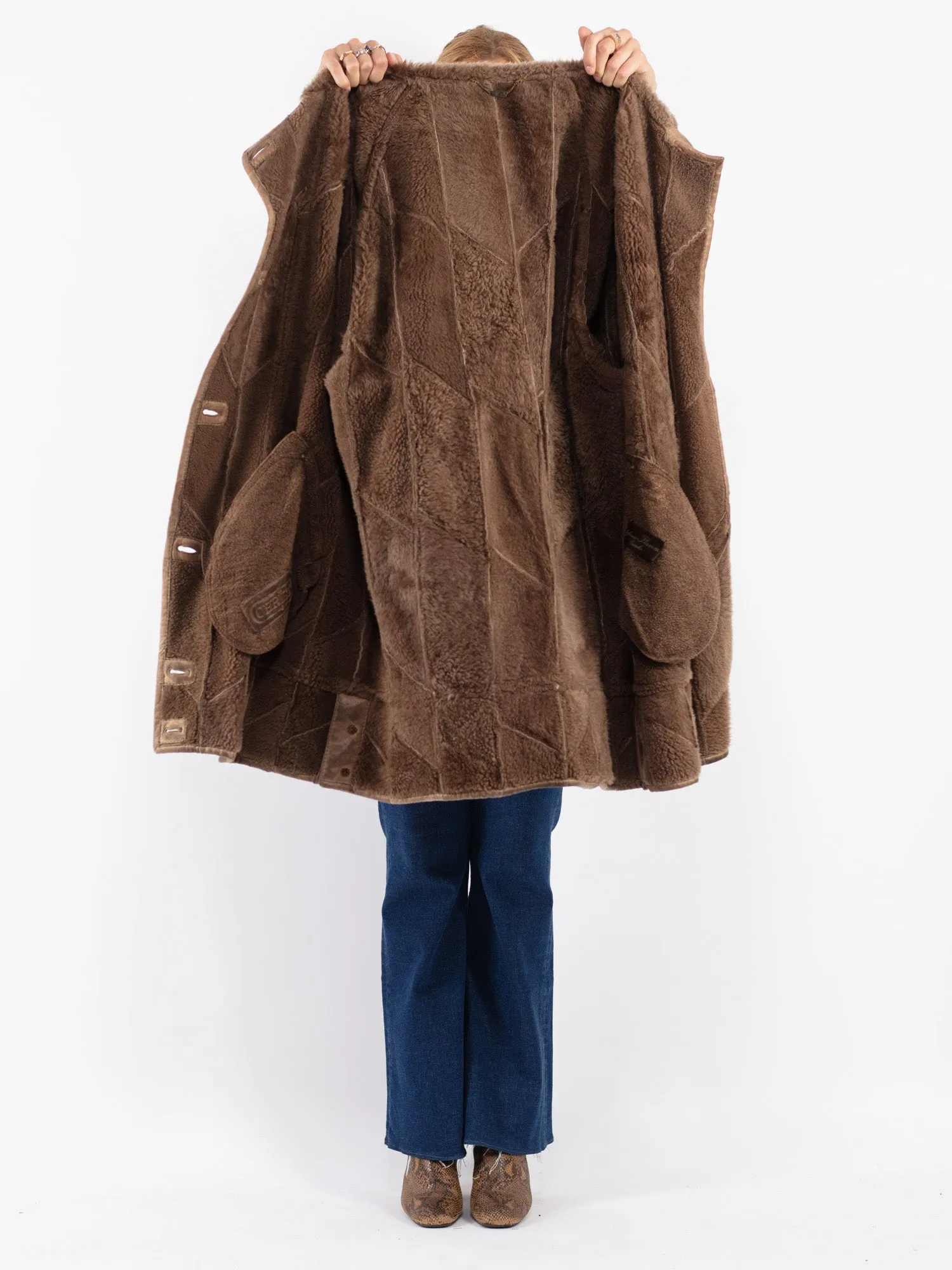 Vintage 80's Women Sheepskin Coat in Beige