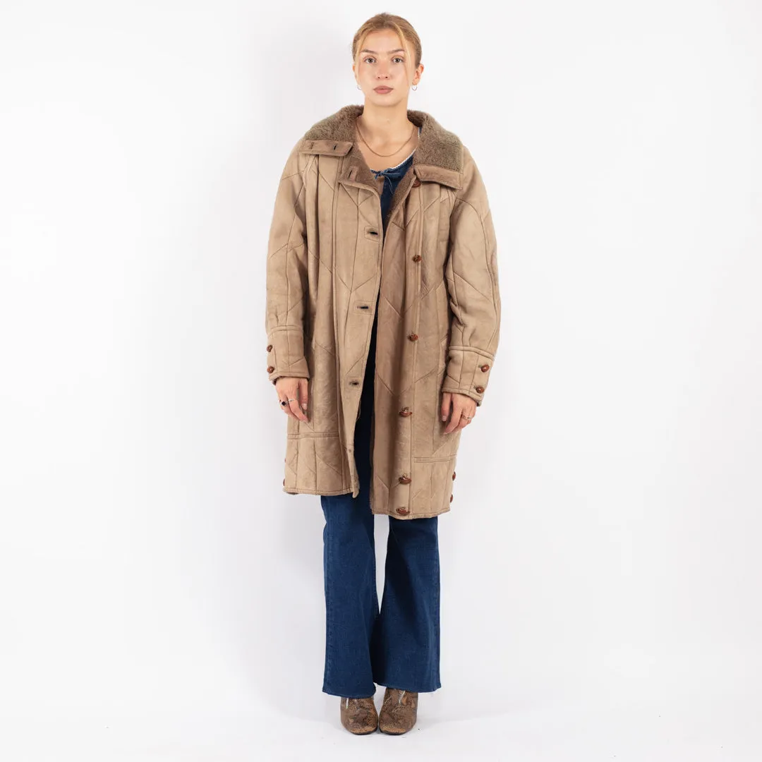 Vintage 80's Women Sheepskin Coat in Beige