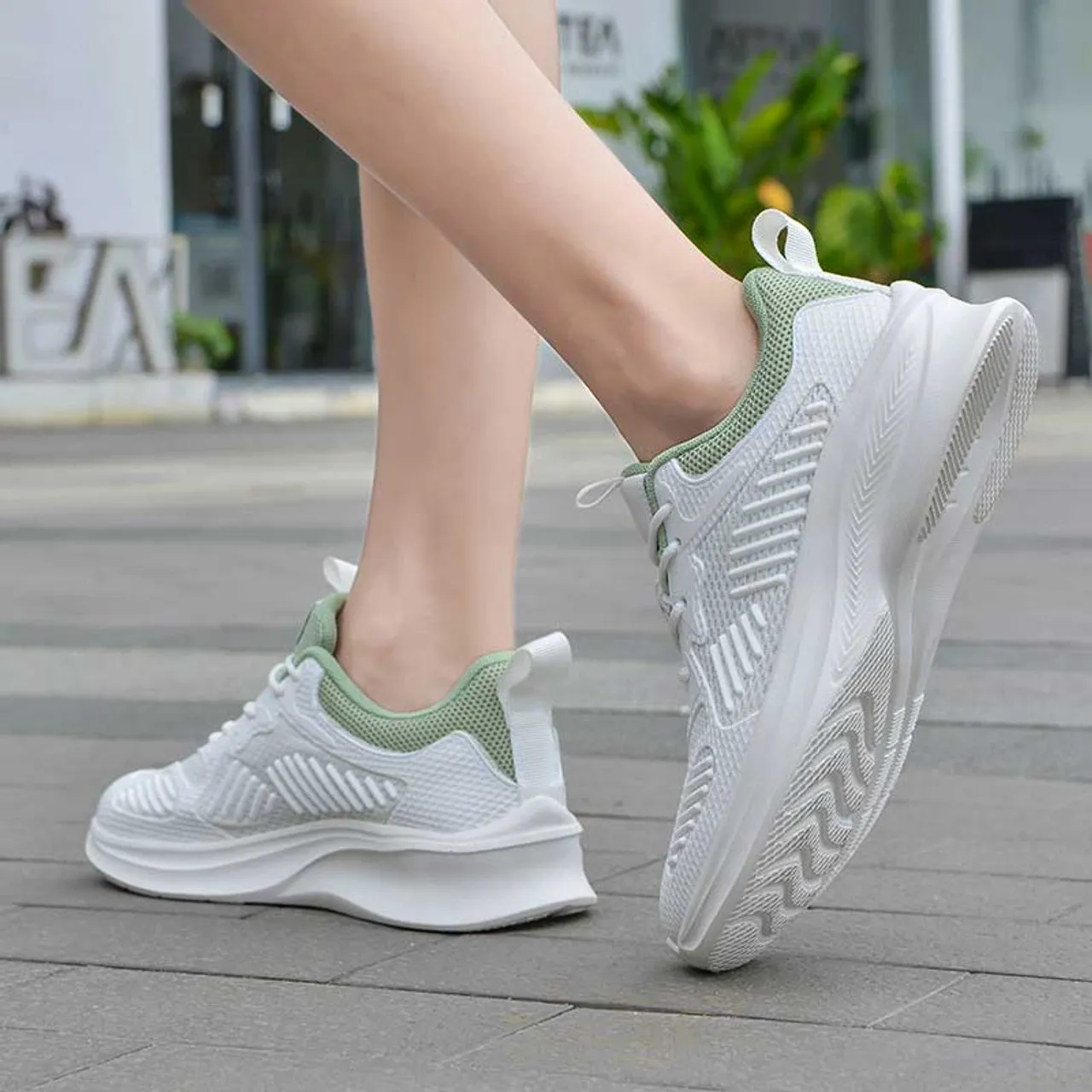 White green mesh stripe accents shoe sneaker