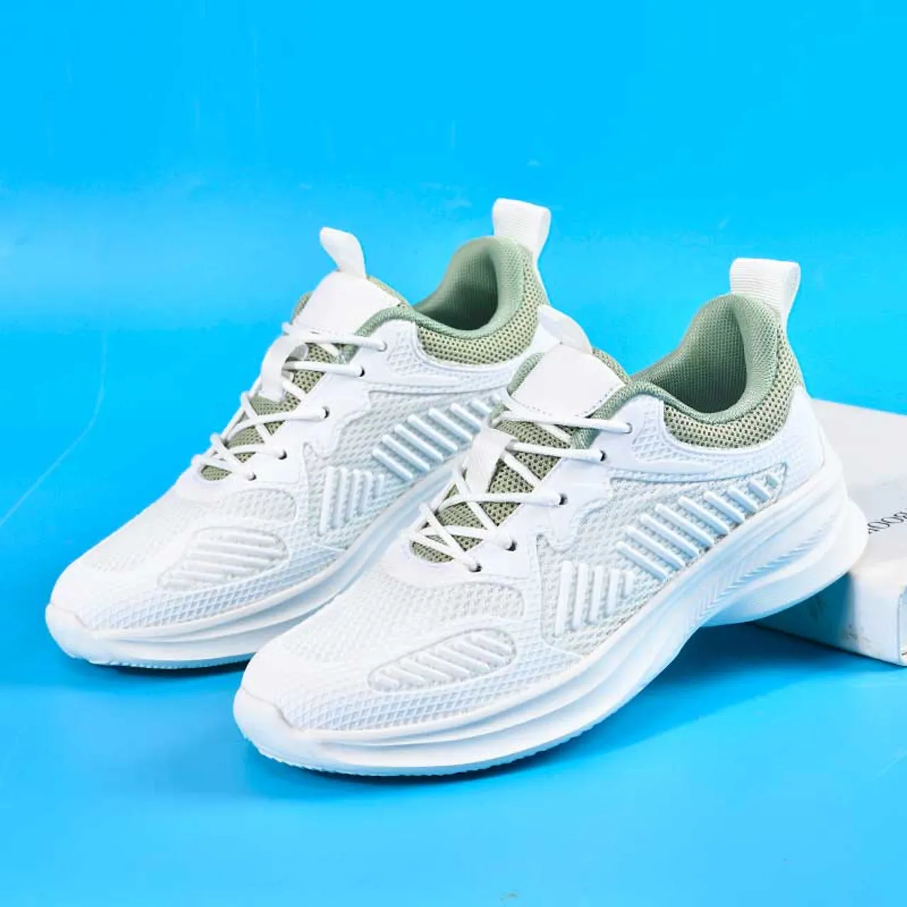 White green mesh stripe accents shoe sneaker