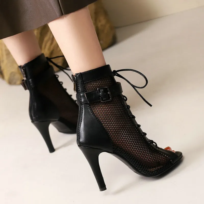 Women's Sexy Elegant Black Modern Indoor Party Peep Toe High Heels