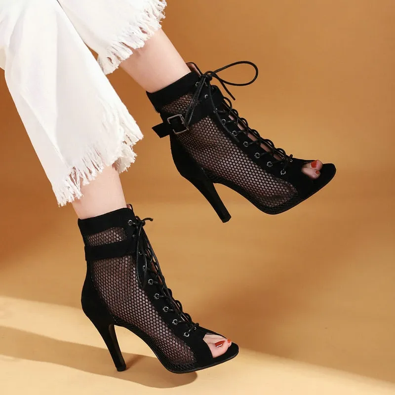 Women's Sexy Elegant Black Modern Indoor Party Peep Toe High Heels